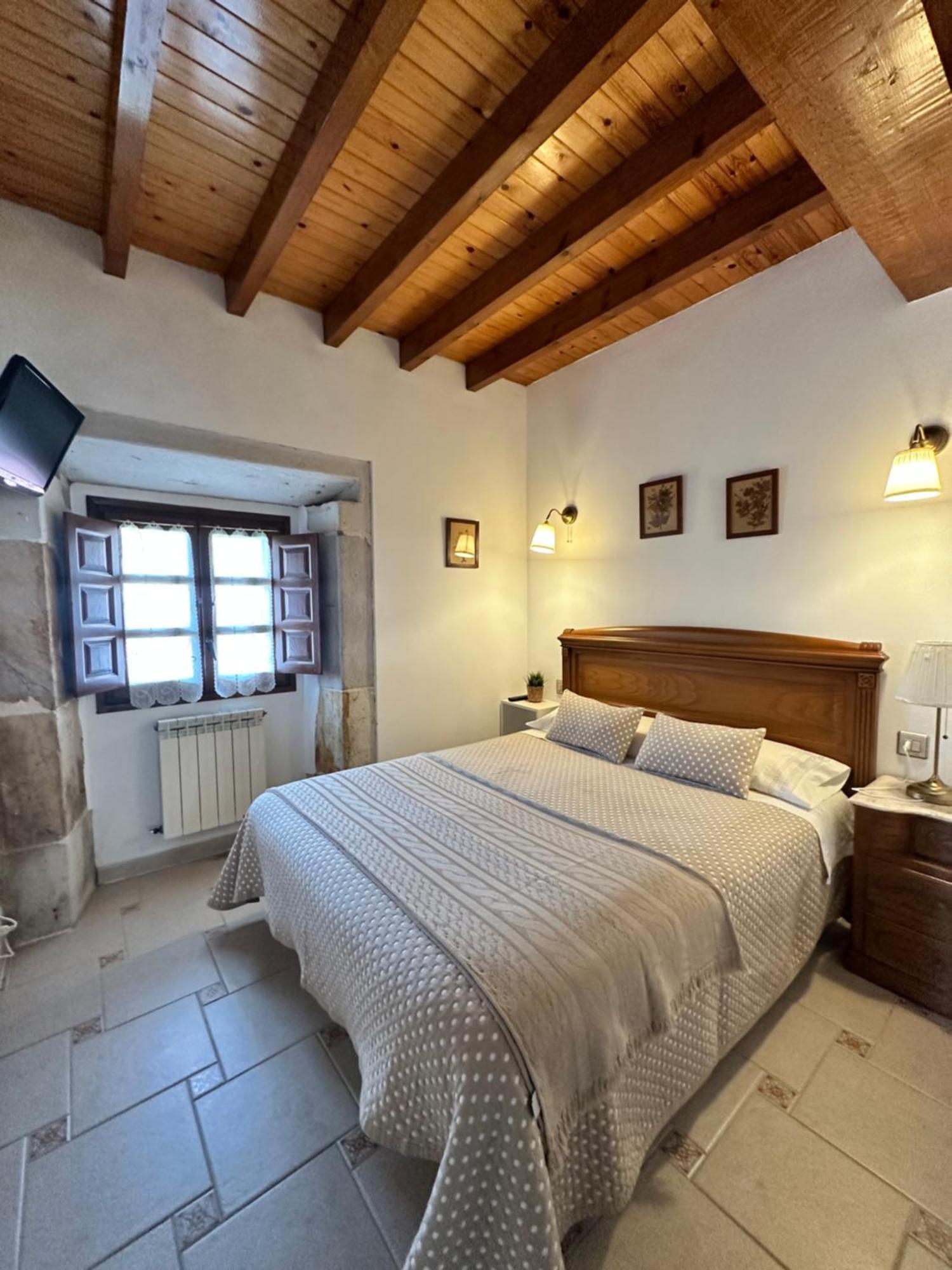 Casa Rural El Torrejon อาเรนัส เด กาบราเลส ภายนอก รูปภาพ