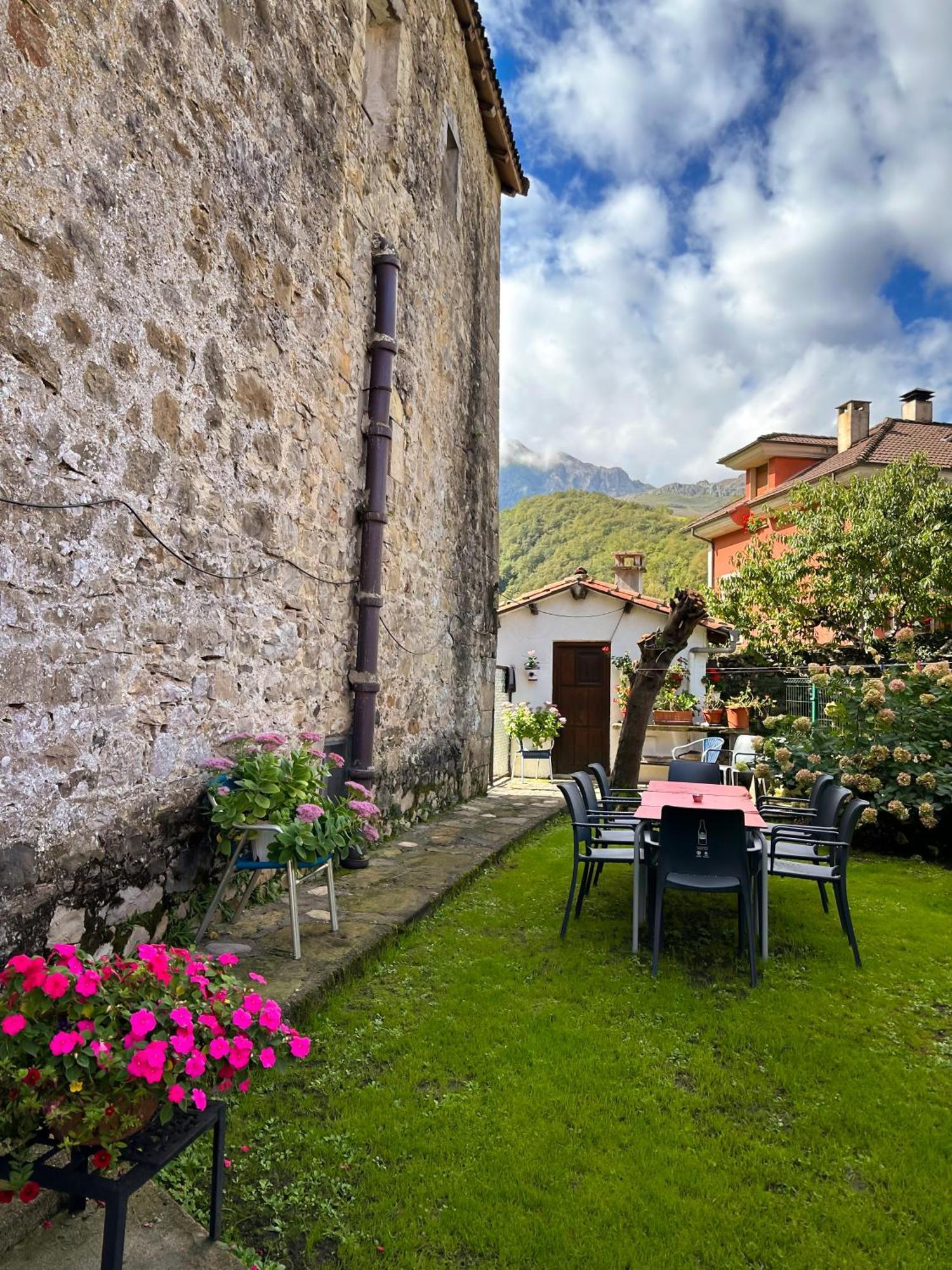 Casa Rural El Torrejon อาเรนัส เด กาบราเลส ภายนอก รูปภาพ